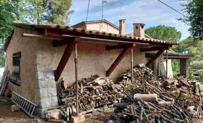 Pool house, Grasse, Dos Reis Construction